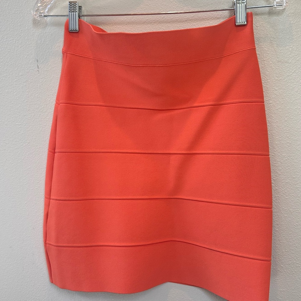BCBGMAXAZRIA Power Skirt - Size M